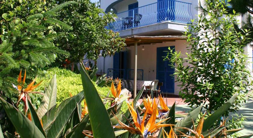 Aparthotel Villa Marinu Forio di Ischia Zewnętrze zdjęcie