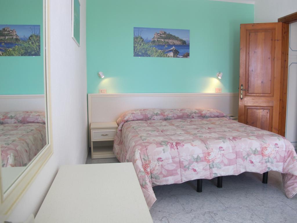 Aparthotel Villa Marinu Forio di Ischia Zewnętrze zdjęcie
