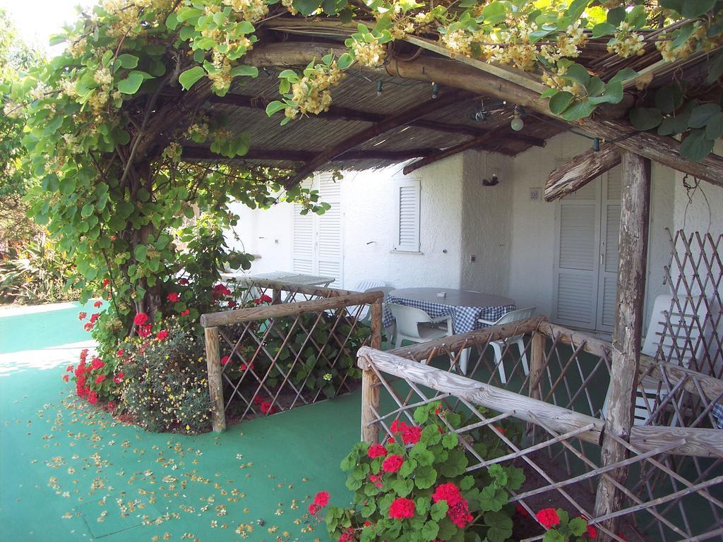 Aparthotel Villa Marinu Forio di Ischia Zewnętrze zdjęcie