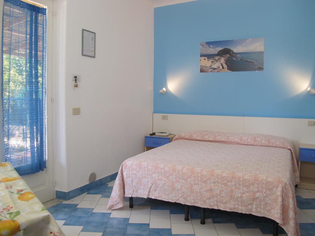 Aparthotel Villa Marinu Forio di Ischia Zewnętrze zdjęcie