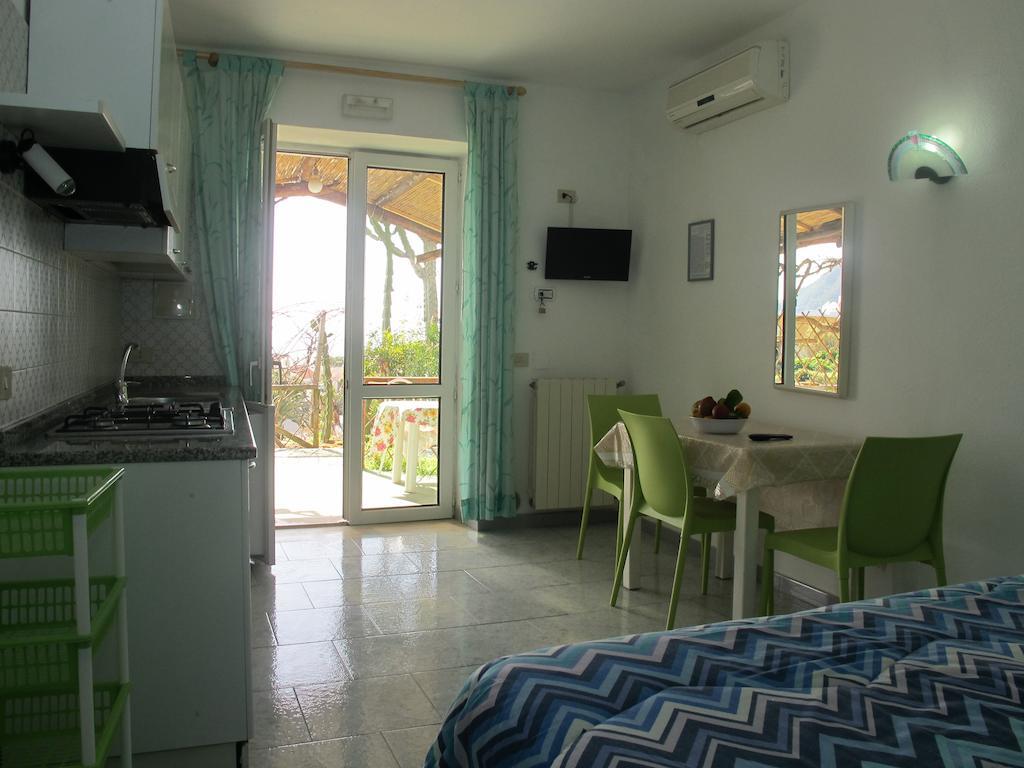 Aparthotel Villa Marinu Forio di Ischia Pokój zdjęcie